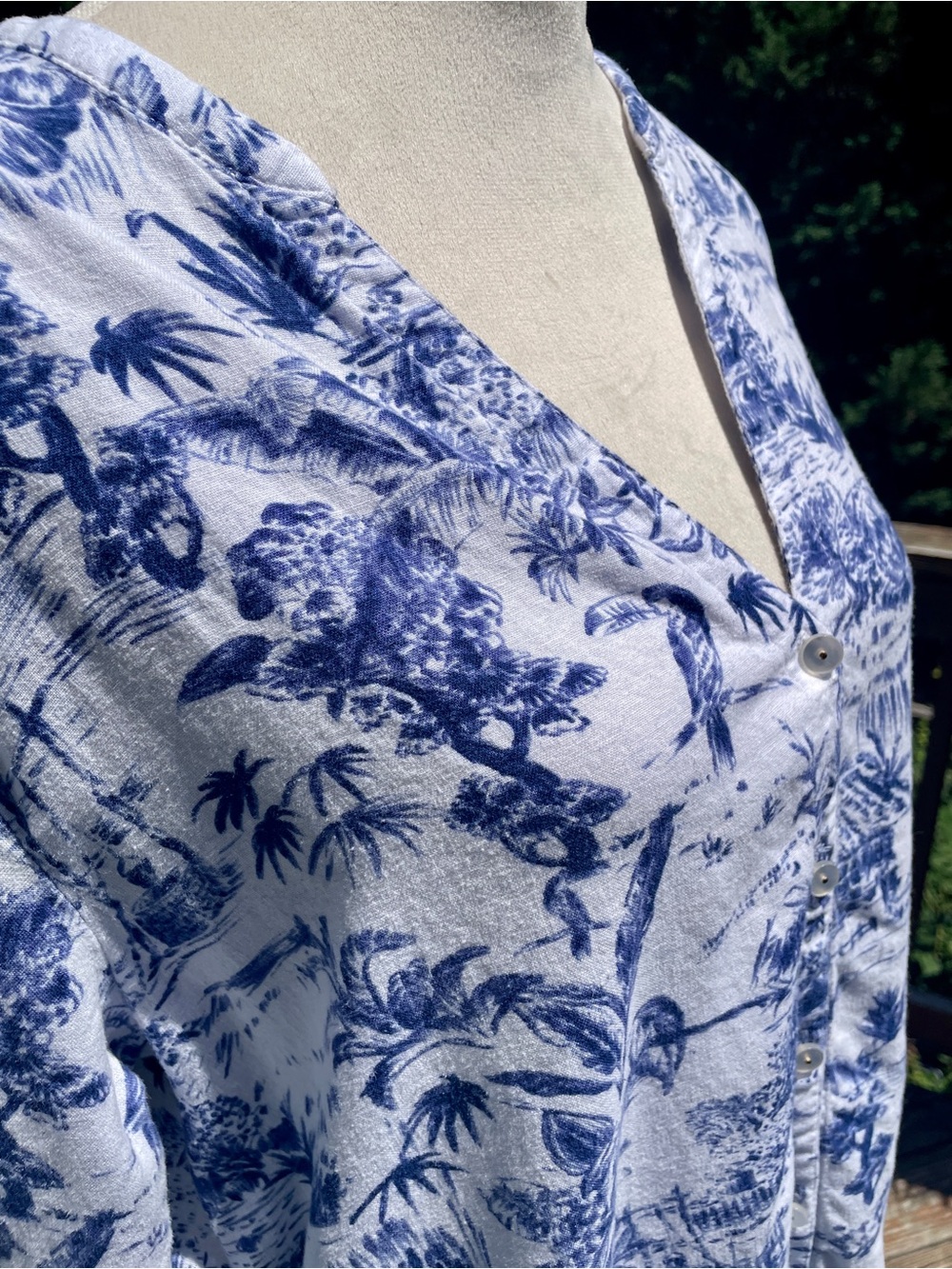 Joie Linen Button Front Dress with POCKETS. Size Small. Relaxed fit. - Picture 12 of 12